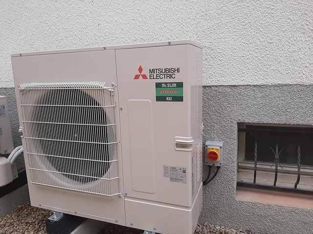 Installation de clim gainable dans les combles à Béziers